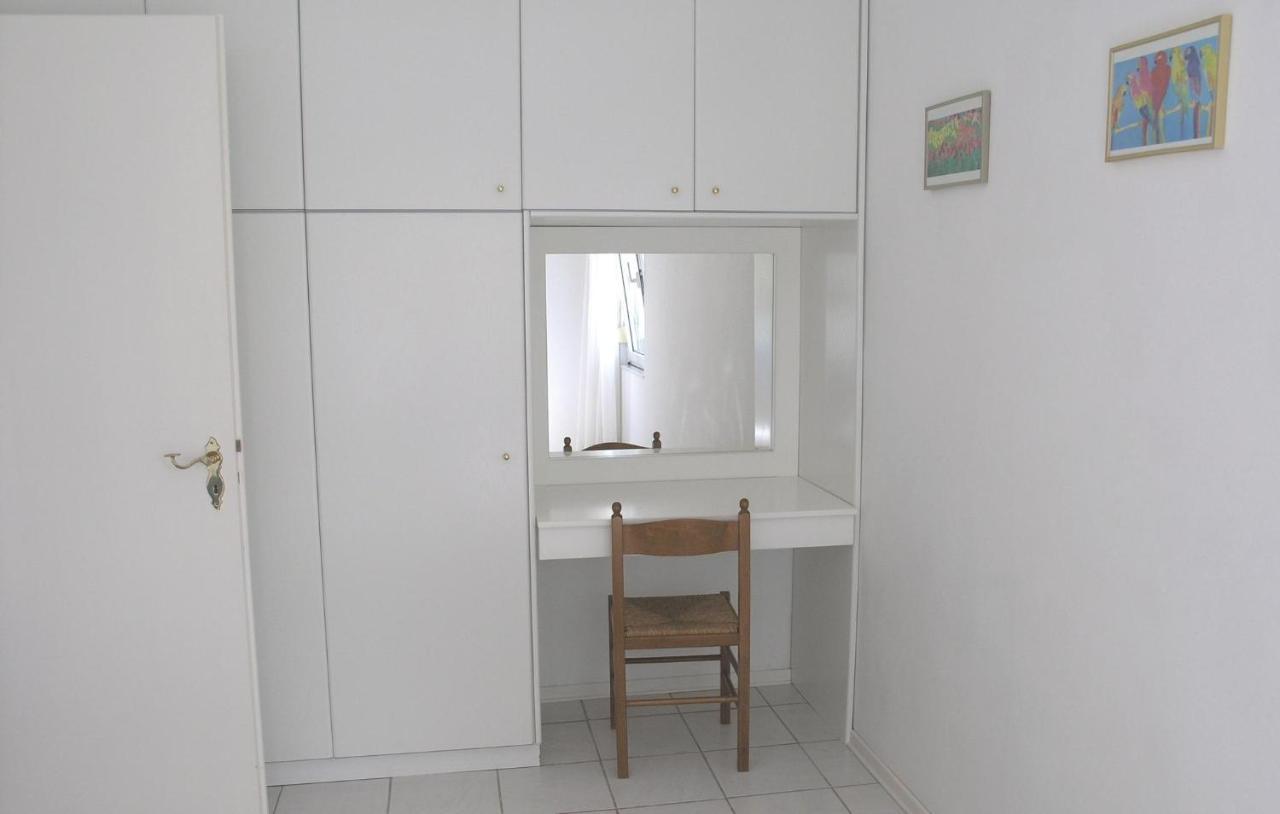 에르미오니 Soleiliosonne, Haus Paris 아파트 외부 사진